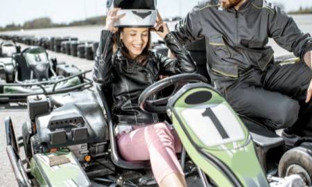 Adrenalina na torze gokartowym: Jak czerpać przyjemność z jazdy i rywalizacji na torze